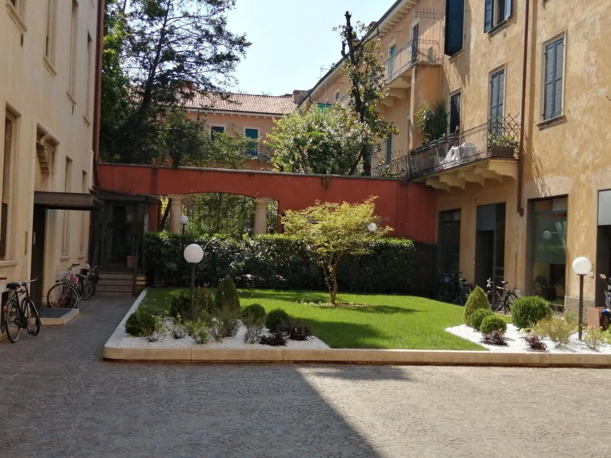 Castle View Lodge Intero Appartamento Verona Centro Storico, Verona